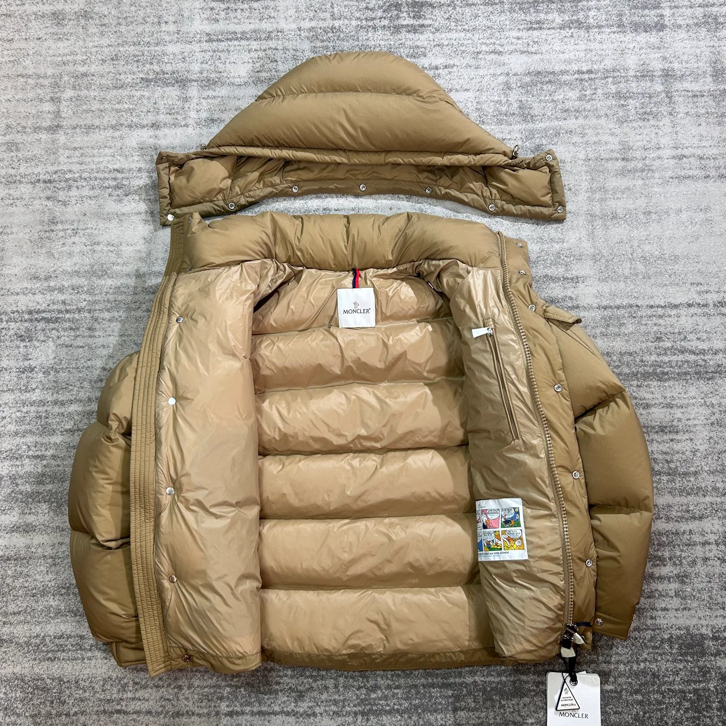 Куртки И Пуховики Женские Moncler 18134101
