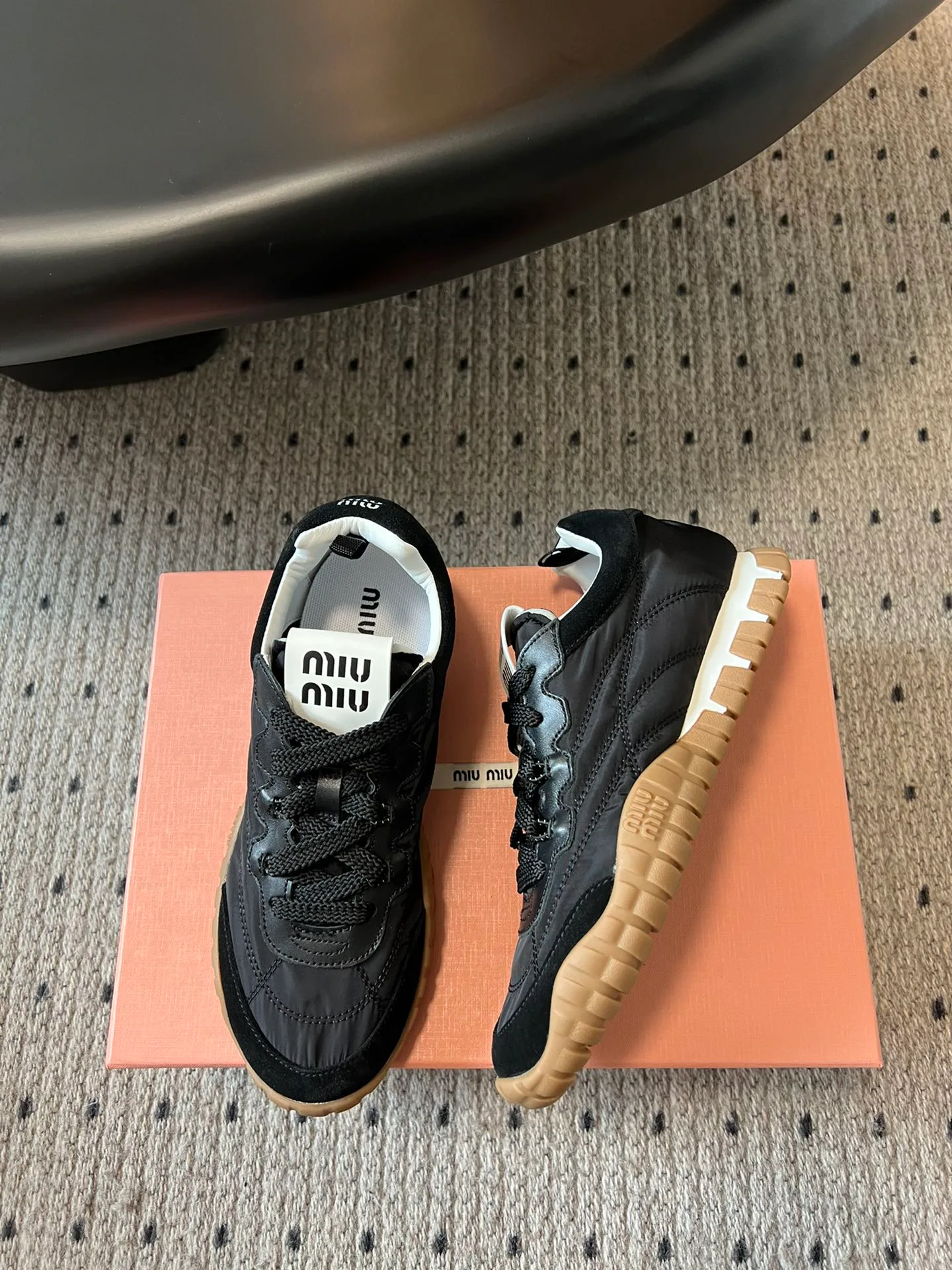 Кроссовки Женские Miu Miu 8913