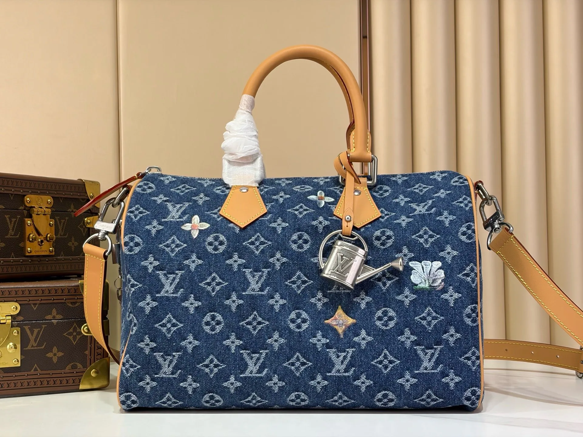 Классические Сумки Женские Louis Vuitton 17450396