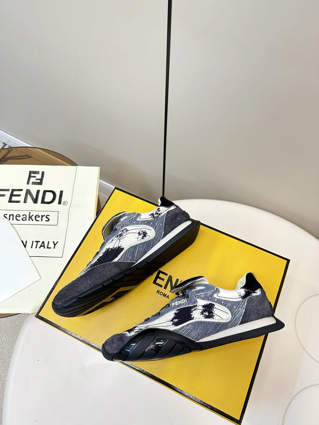 Кроссовки Мужские Fendi 489594