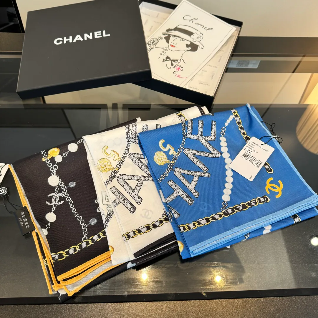 Платки Chanel 10978322