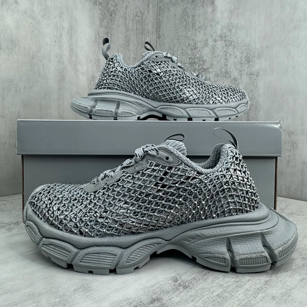 Кроссовки Женские Balenciaga 11705472