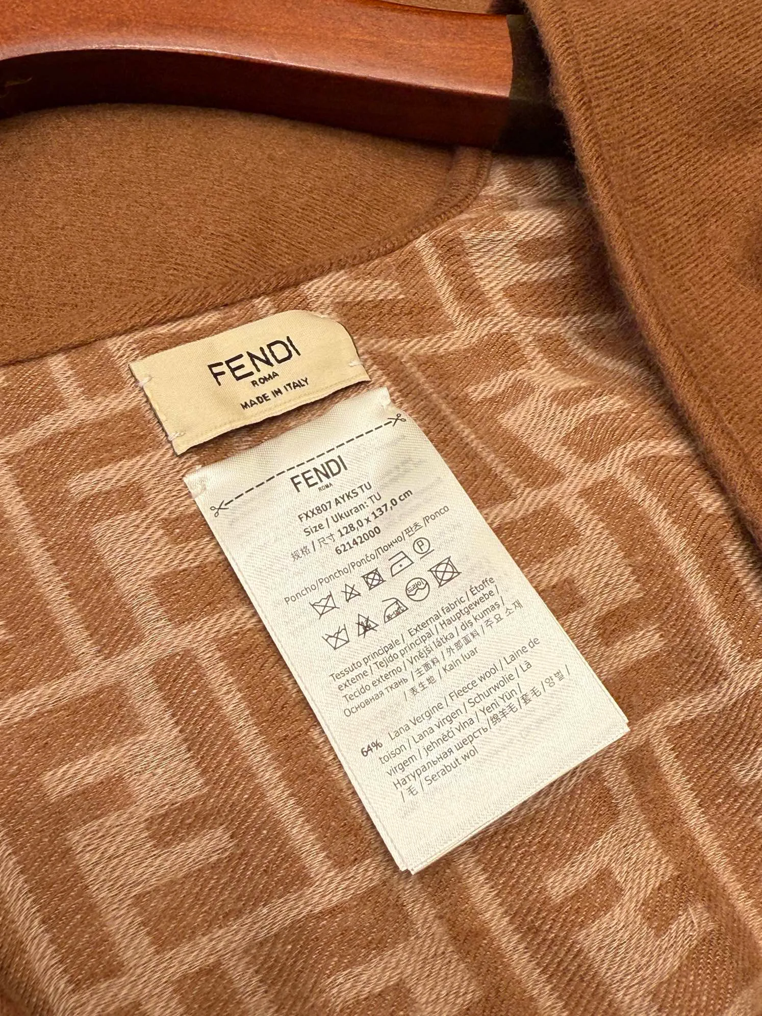Шарфы Женские Fendi 185805