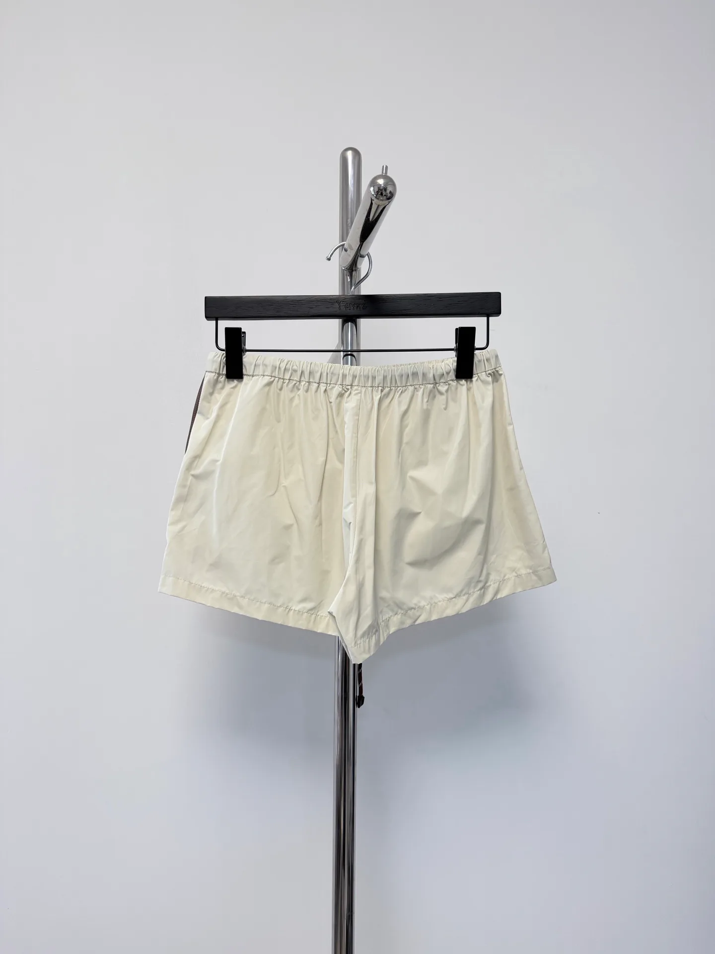 Шорты Женские Miu Miu 11870298