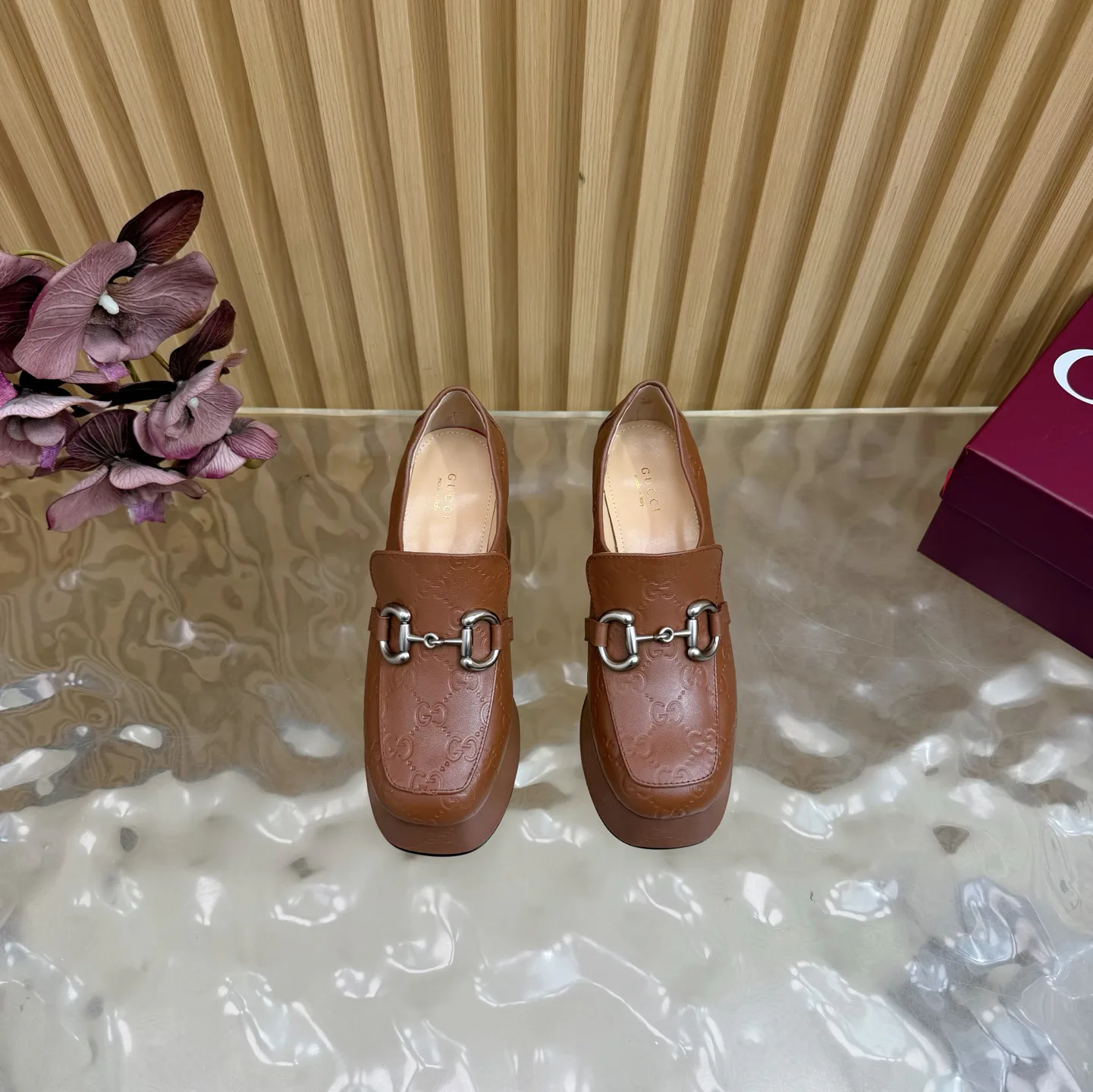 Туфли Женские Gucci 379359