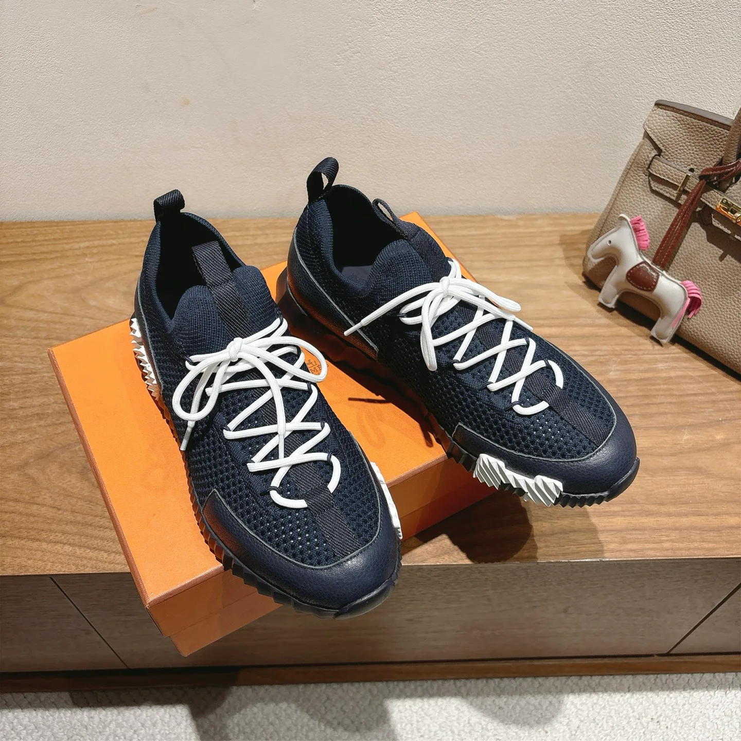 Кроссовки Женские Hermes 4852662
