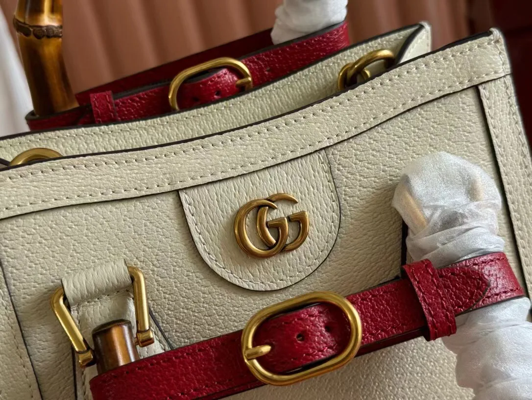 Классические Сумки Женские Gucci 11336072