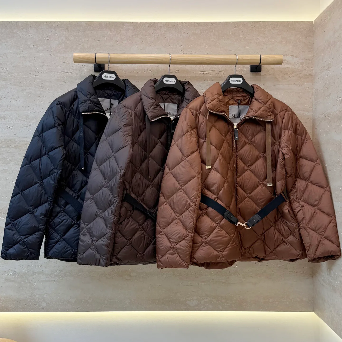 Куртки И Пуховики Женские Max Mara 18855823