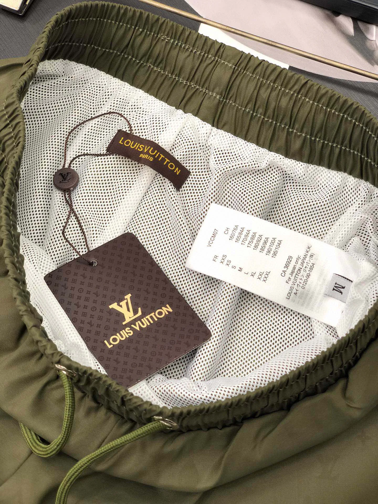 Шорты Мужские Louis Vuitton 10987913