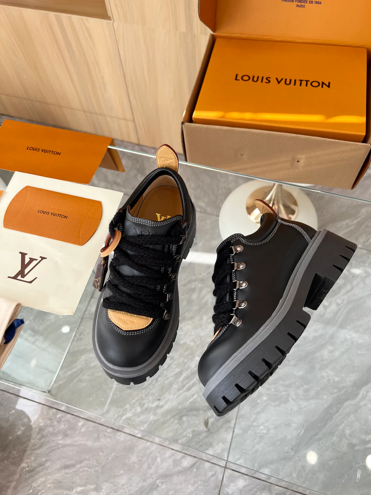 Ботинки Женские Louis Vuitton 1927469