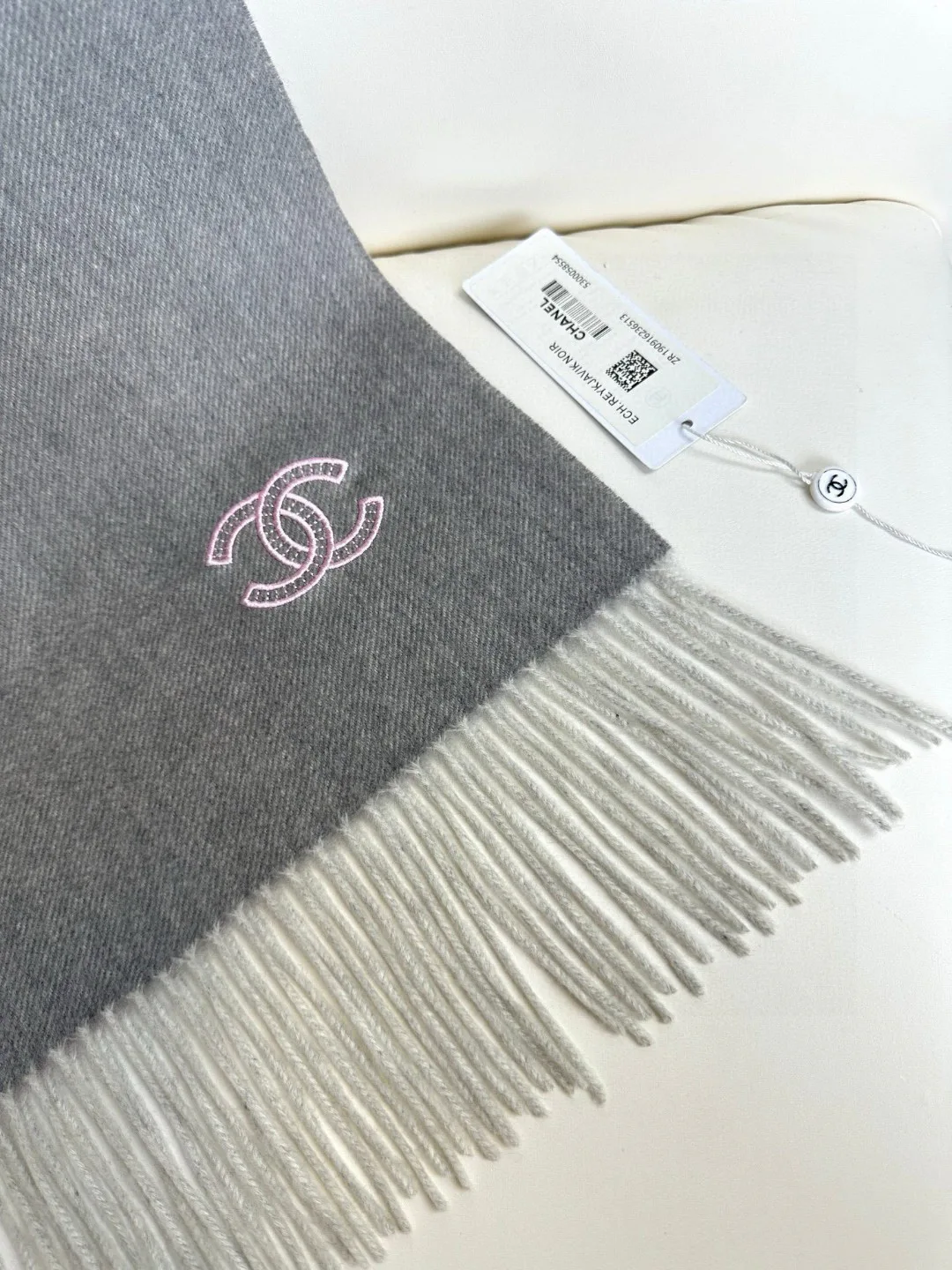 Шарфы Chanel 18322268