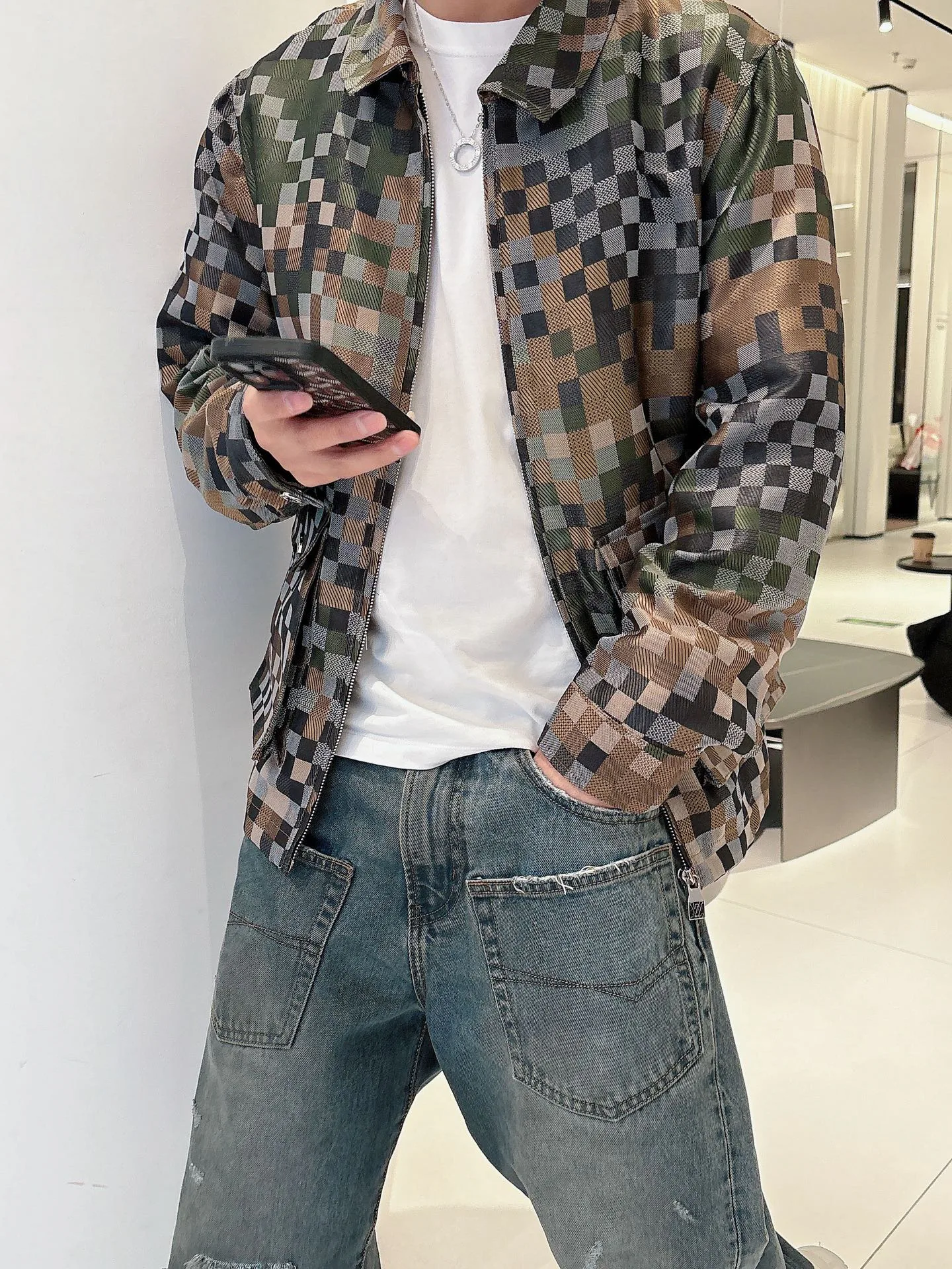 Куртки Женские Louis Vuitton Куртки Женские Louis Vuitton