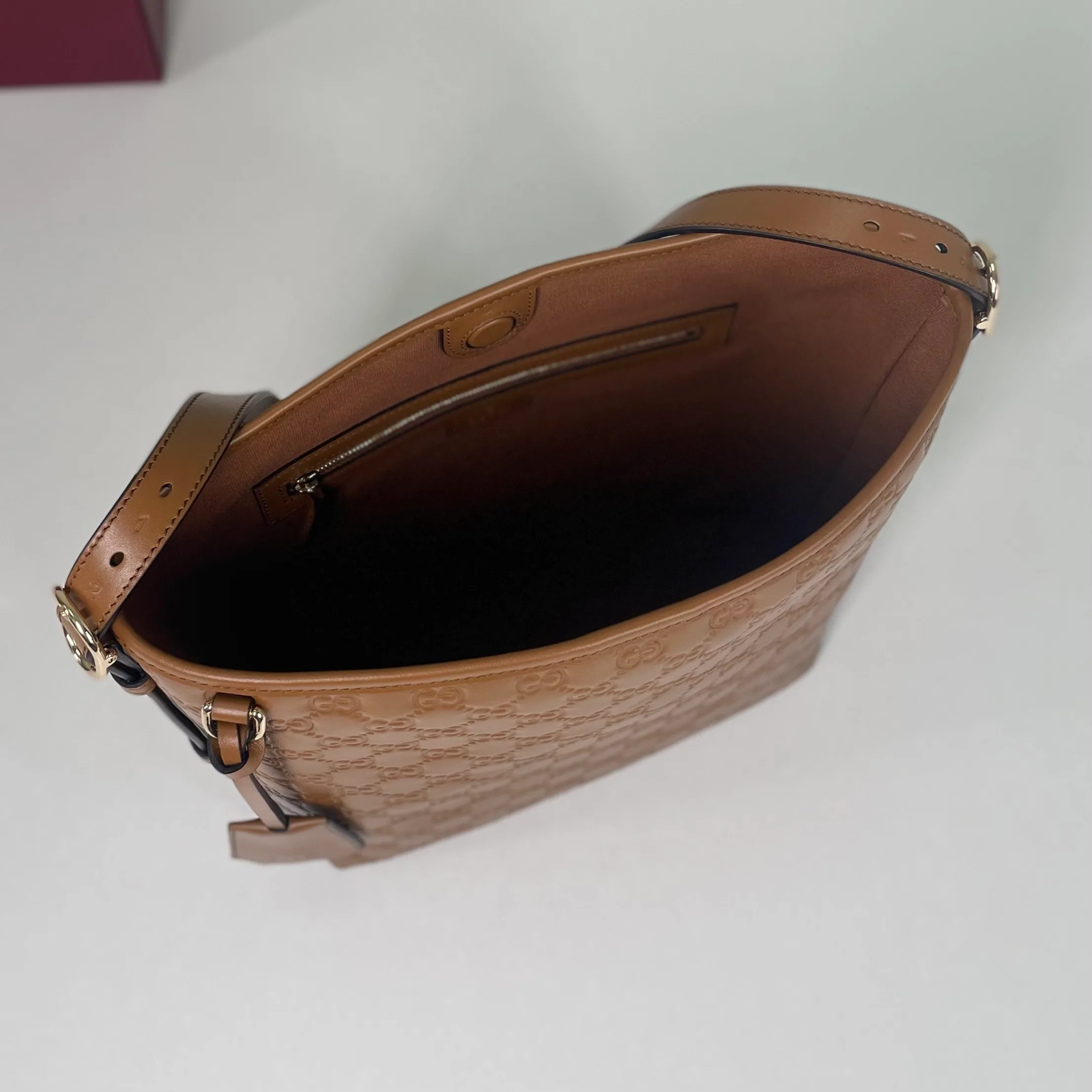 Классические Сумки Женские Gucci 13450309