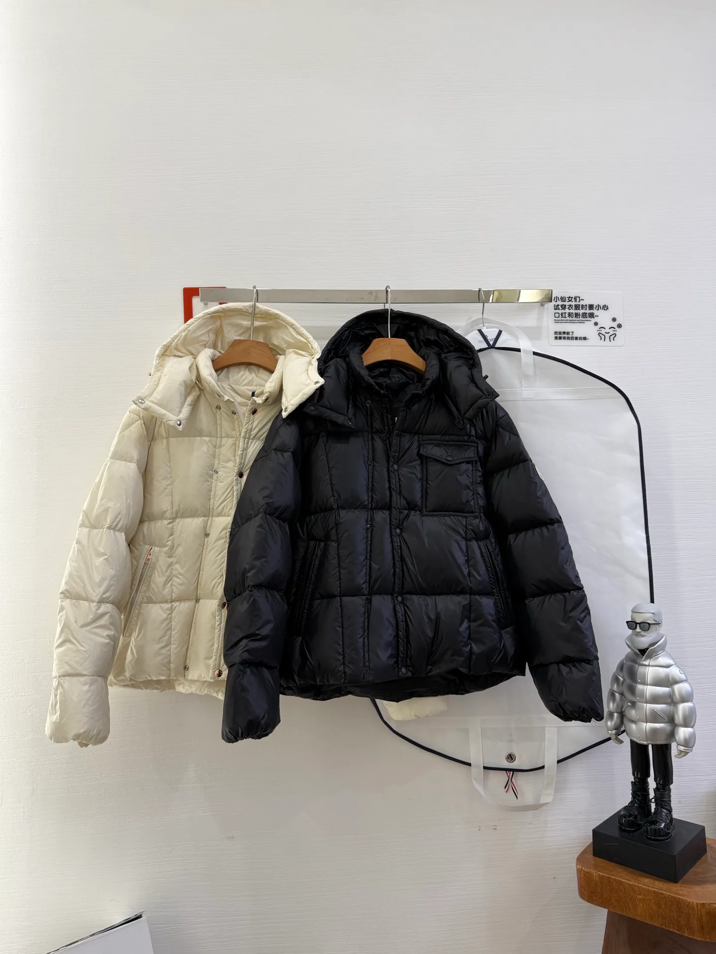 Куртки И Пуховики Женские Moncler 19768500