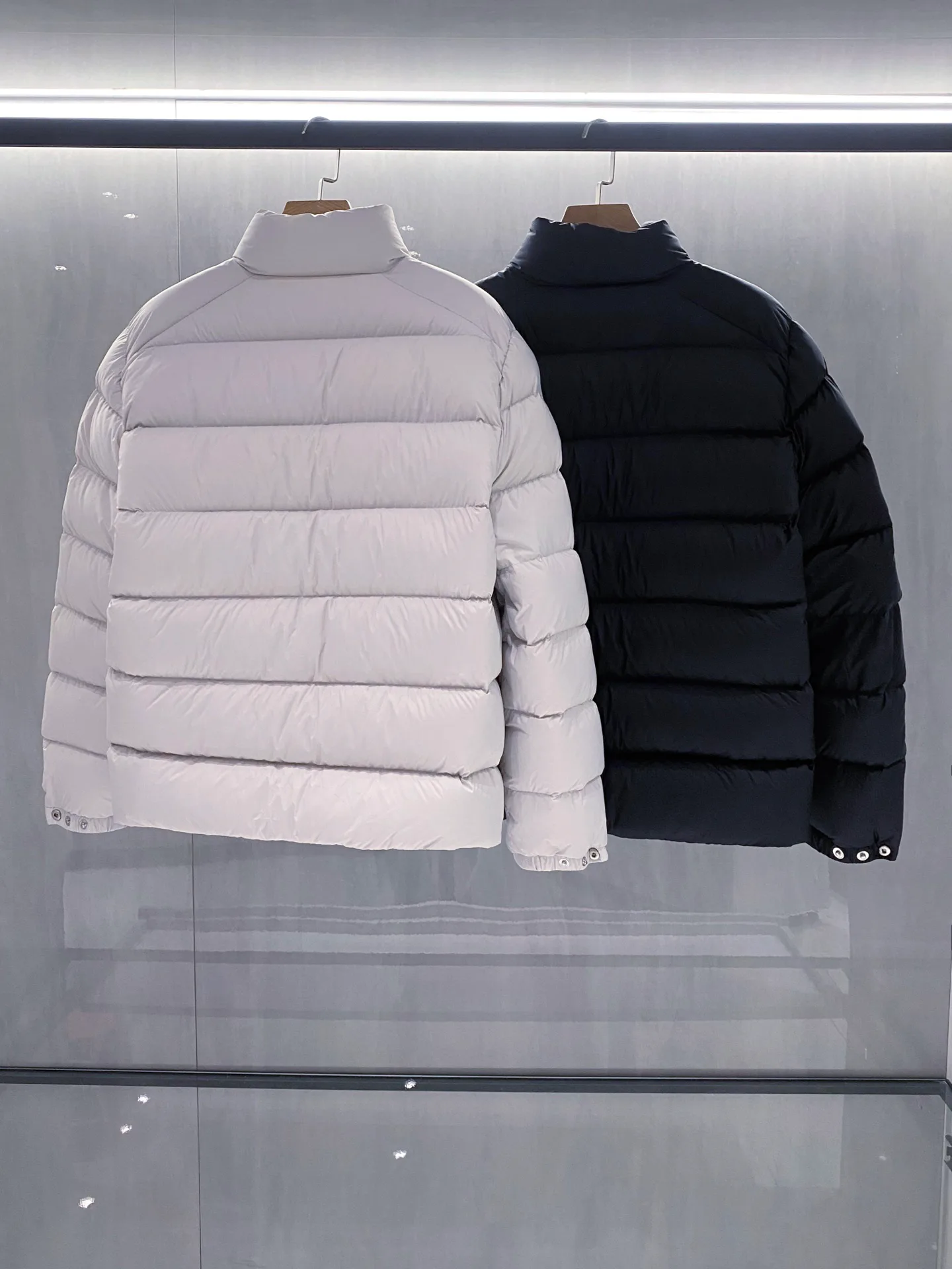 Куртки И Пуховики Мужские Prada 1807026