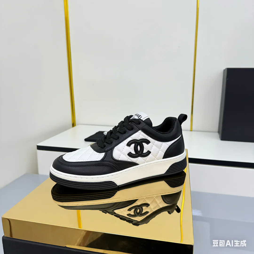 Кроссовки Женские Chanel 4502741