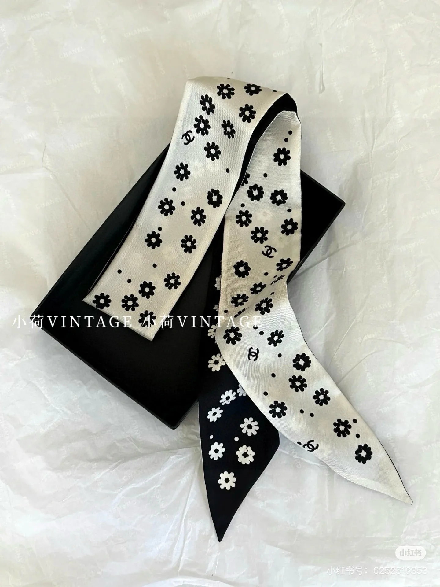 Платки Chanel 10695719