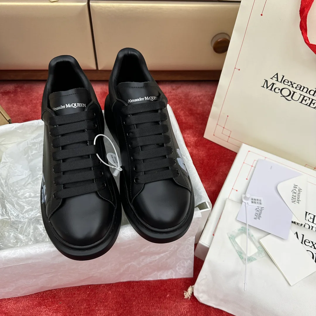 Кроссовки Женские Alexander Mcqueen 11472909