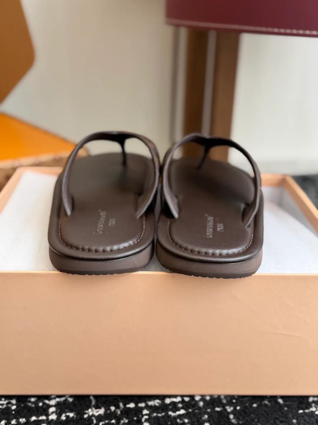 Шлепанцы Мужские Louis Vuitton 17615641