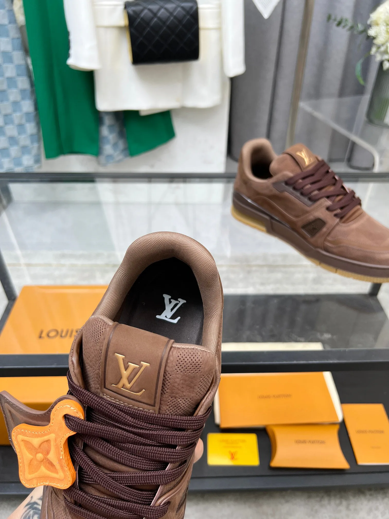 Кроссовки Женские Louis Vuitton 1124269