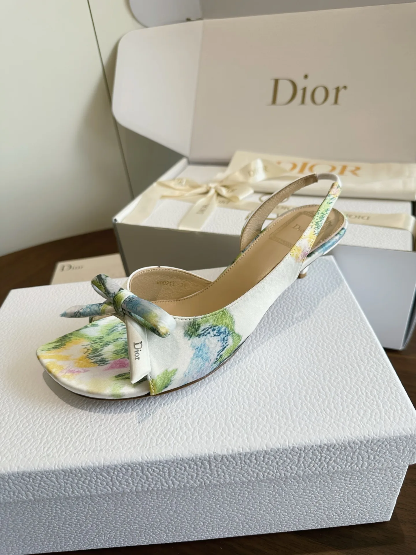 Босоножки Женские Christian Dior 18443974