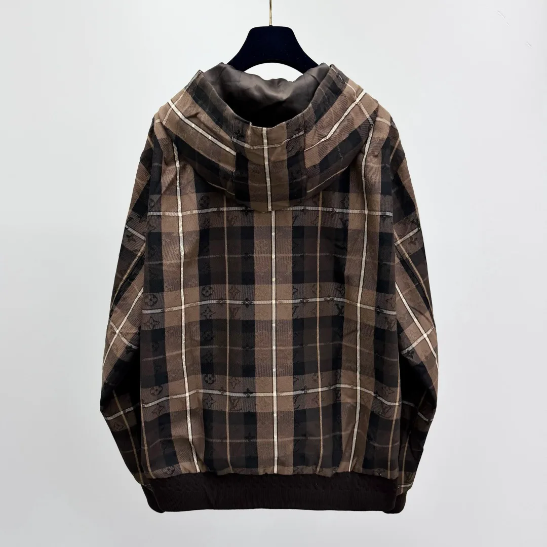 Куртки И Пуховики Мужские Louis Vuitton 339990