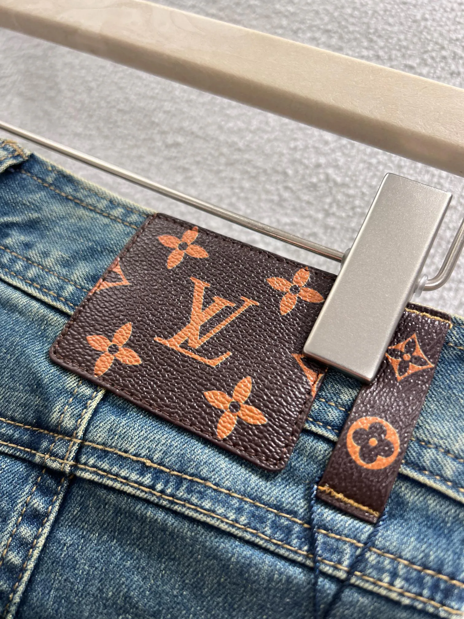 Джинсы Женские Louis Vuitton 3664167