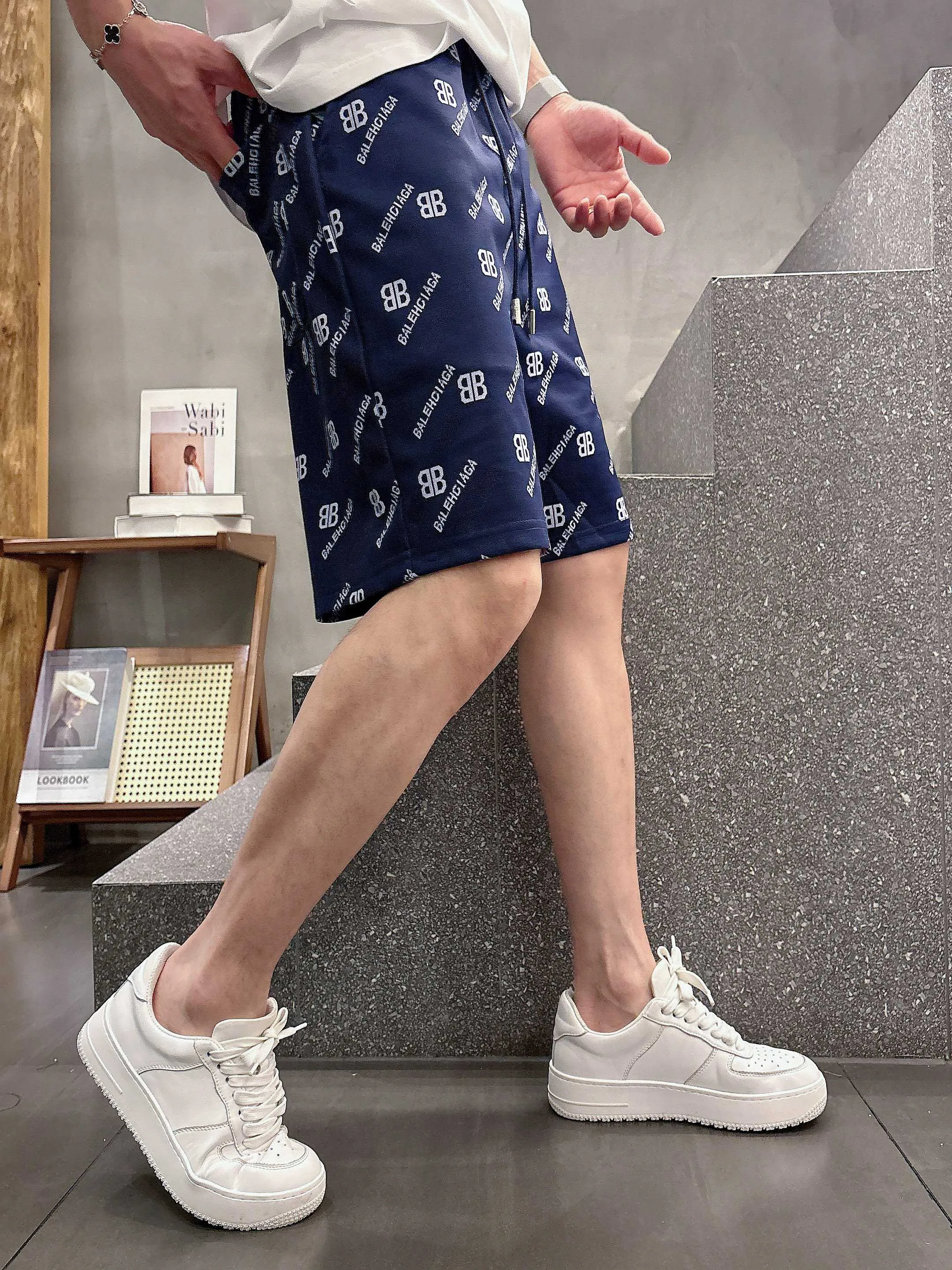 Шорты Мужские Balenciaga 11756424