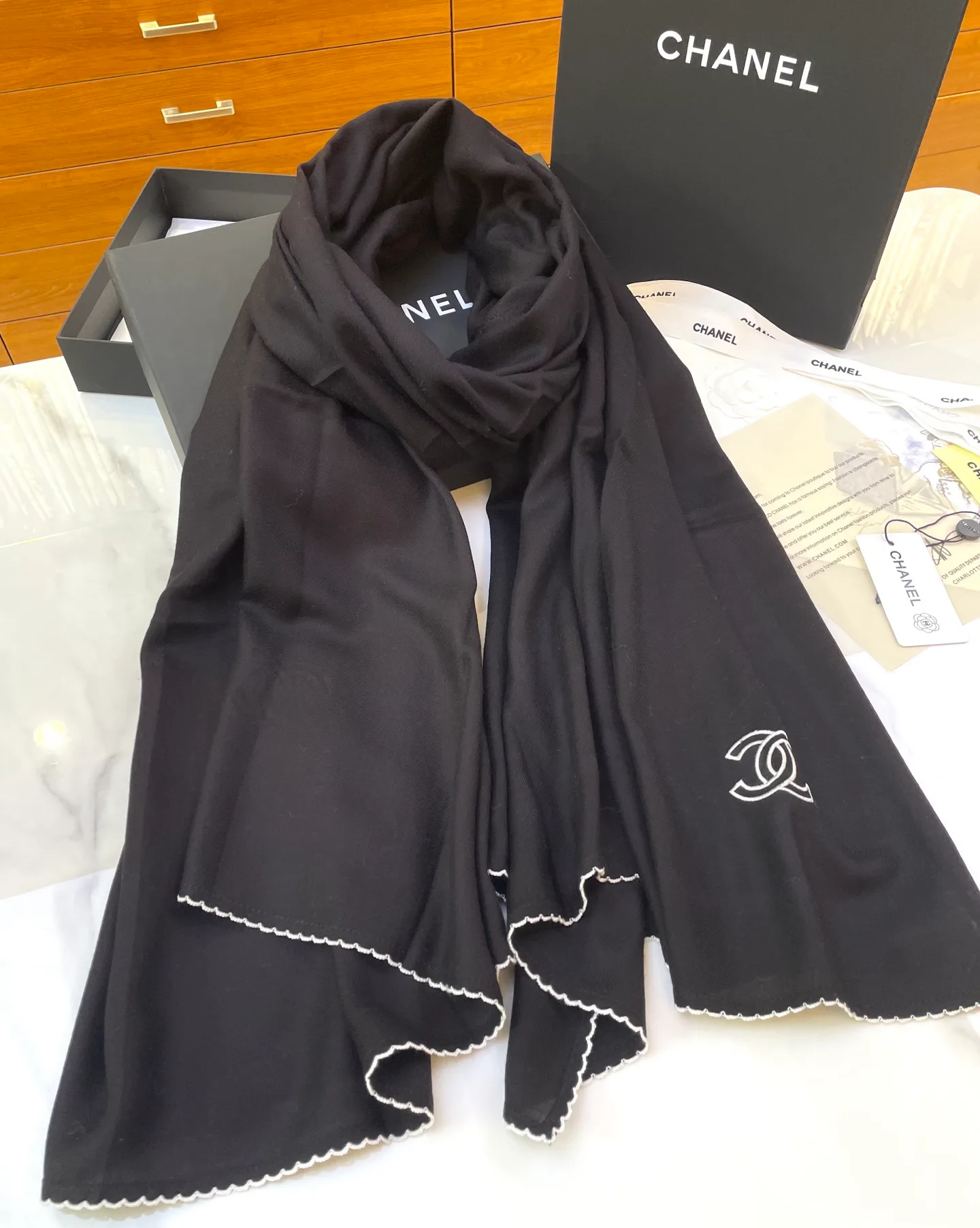 Шарфы Chanel 76748