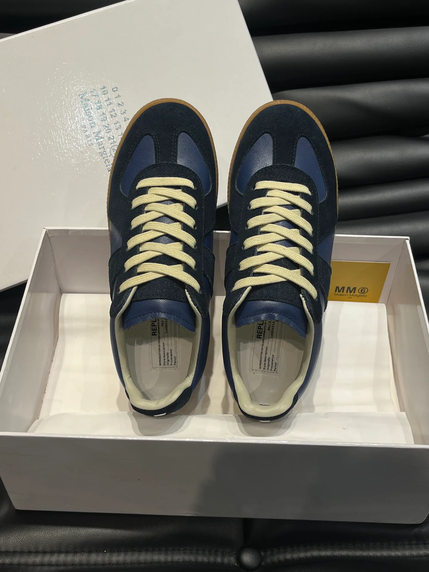 Кроссовки Женские Maison Margiela 17896506