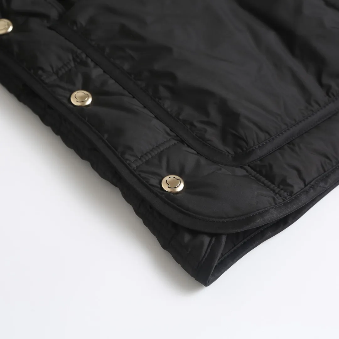 Куртки И Пуховики Женские Moncler 18022530