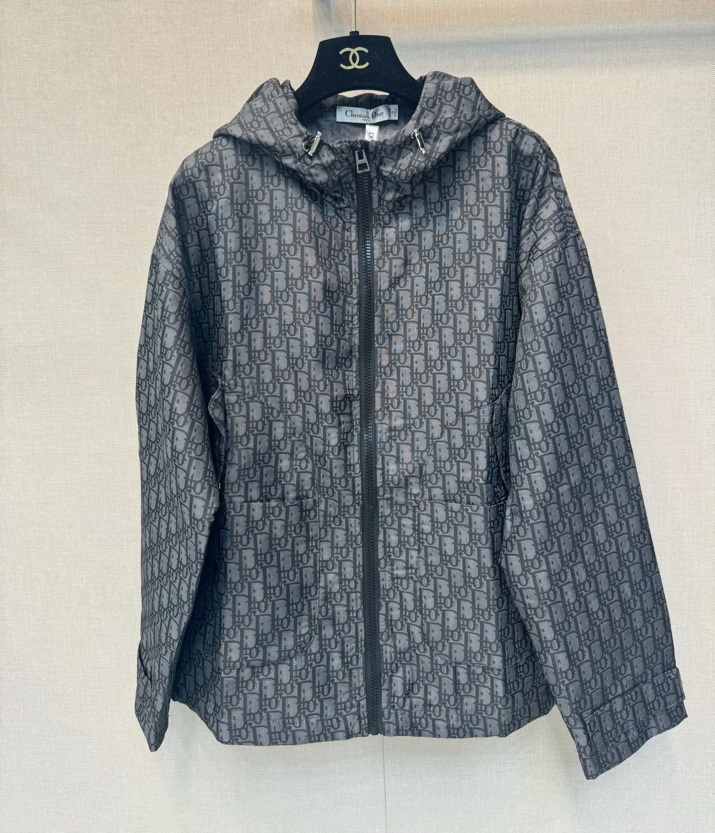 Куртки И Пуховики Женские Christian Dior 12819043