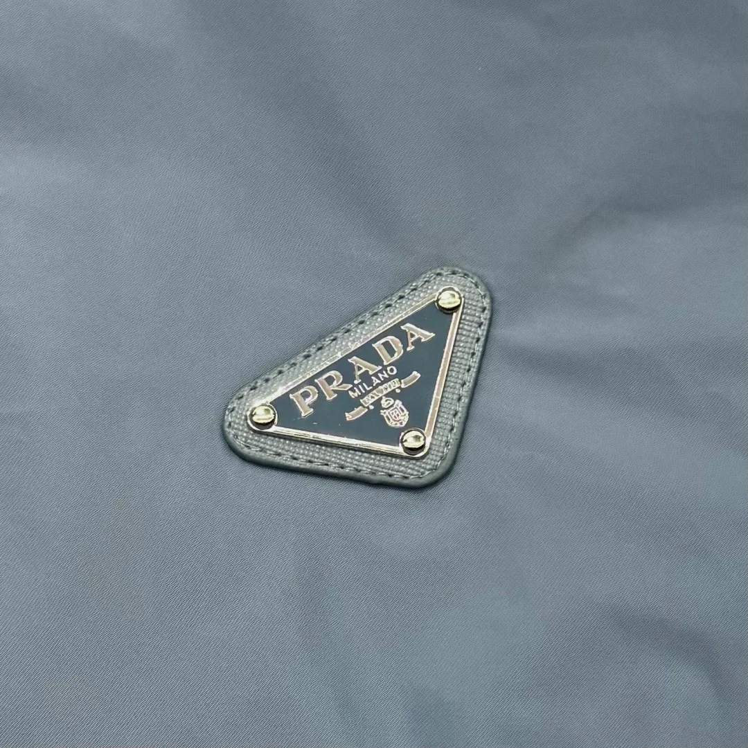 Куртки И Пуховики Мужские Prada 16896890
