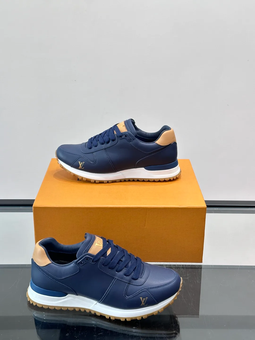 Кроссовки Мужские Louis Vuitton 520601