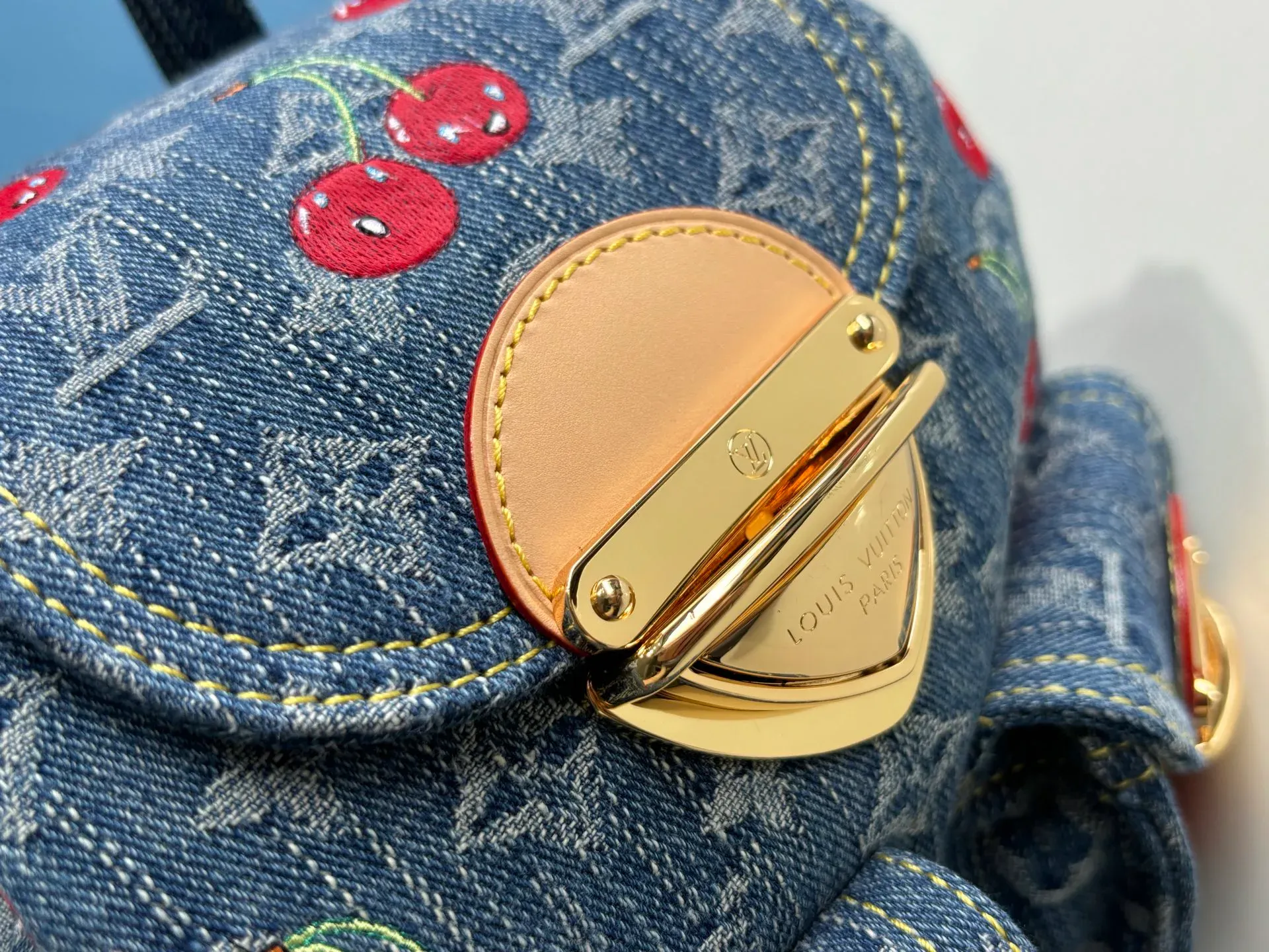 Рюкзаки Женские Louis Vuitton 81263