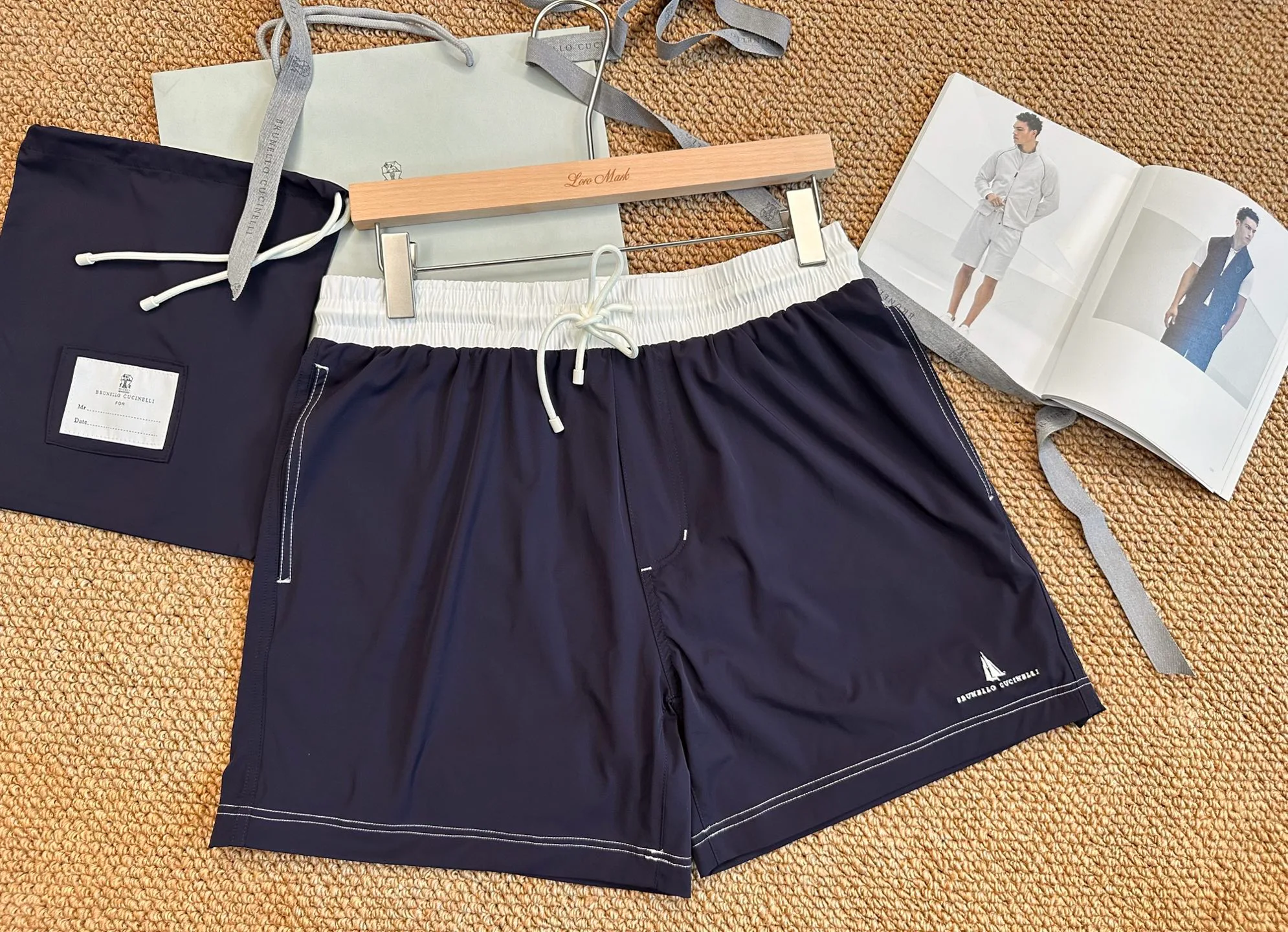 Шорты Мужские Brunello Cucinelli 11651417