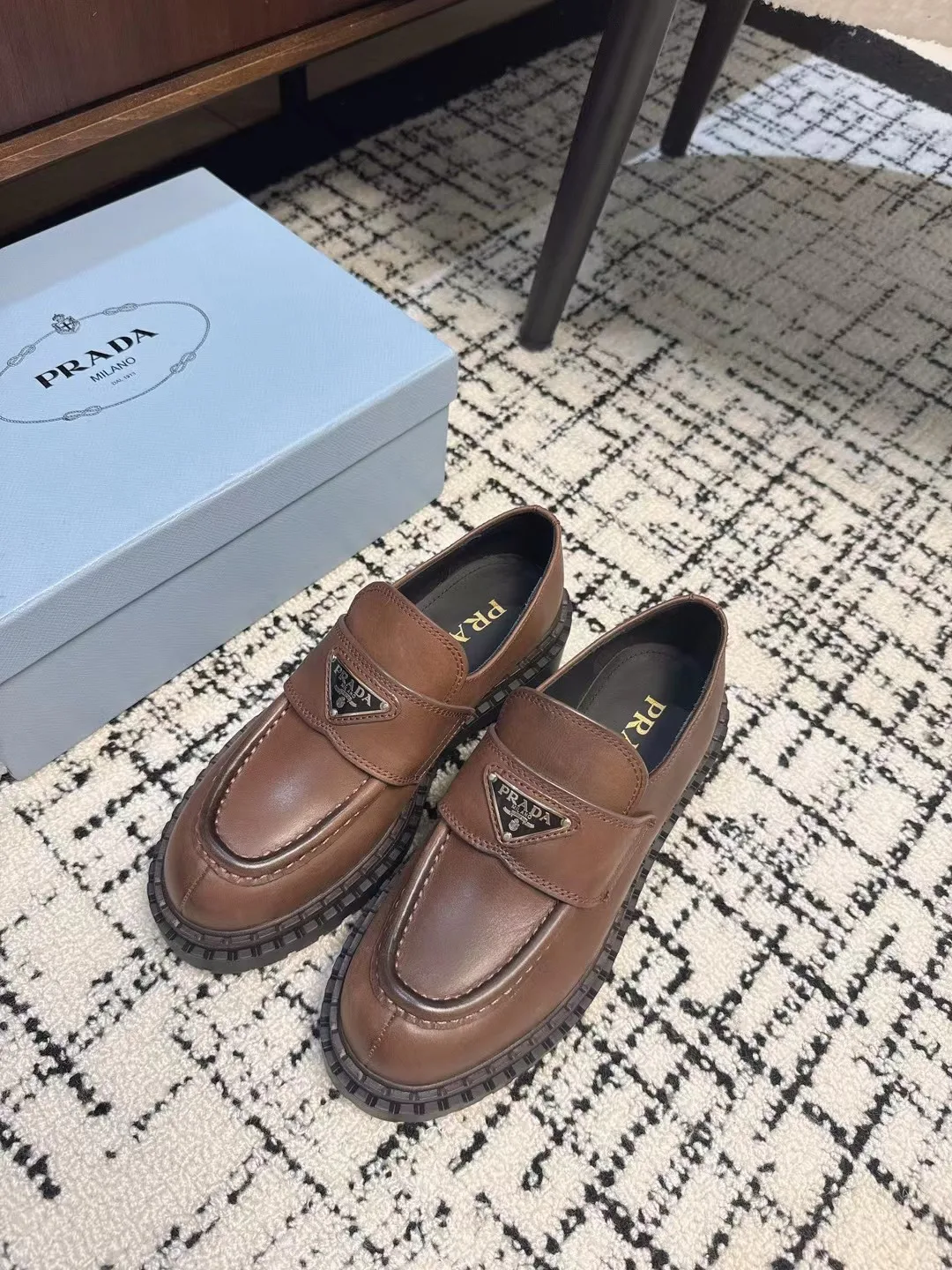 Лоферы И Мокасины Женские Prada 11404096