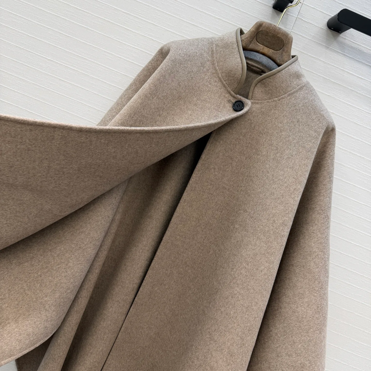 Пальто Женские Loro Piana 19494990