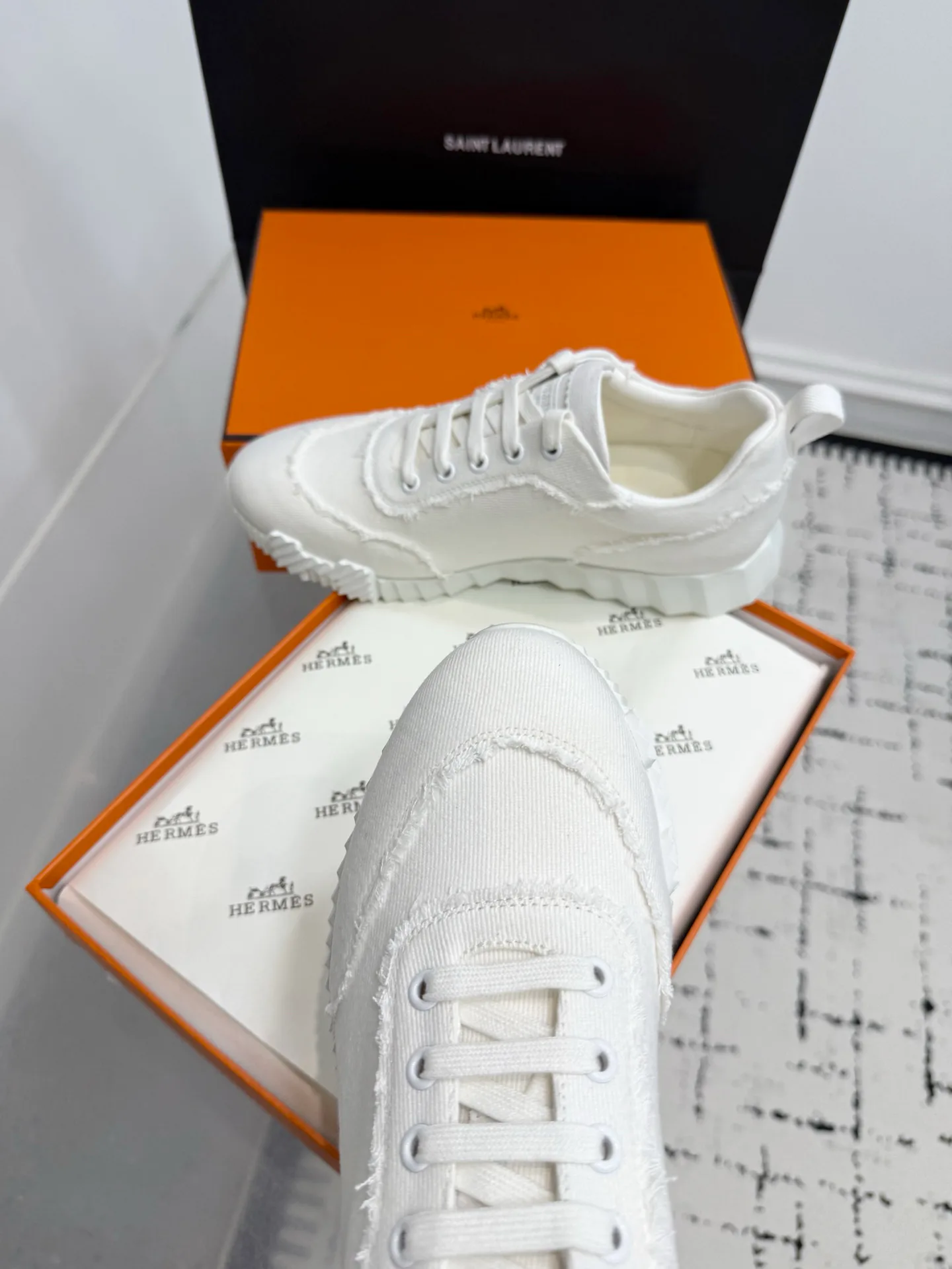 Кроссовки Женские Hermes 199476