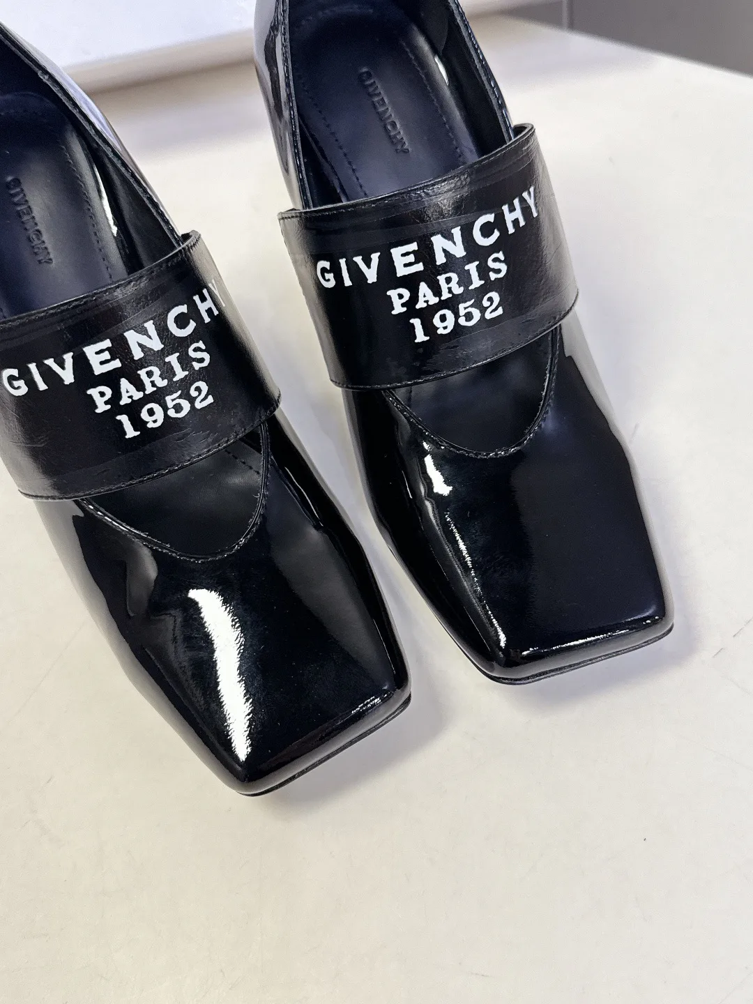 Туфли Женские Givenchy 951191