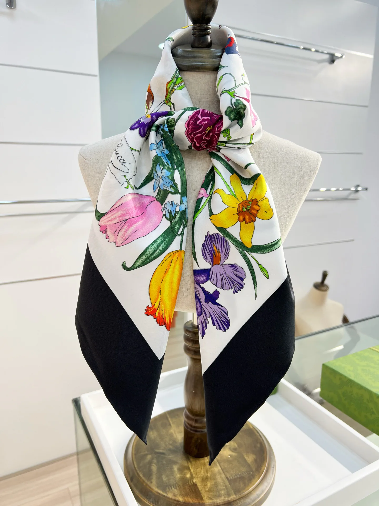 Платки Gucci 11256648