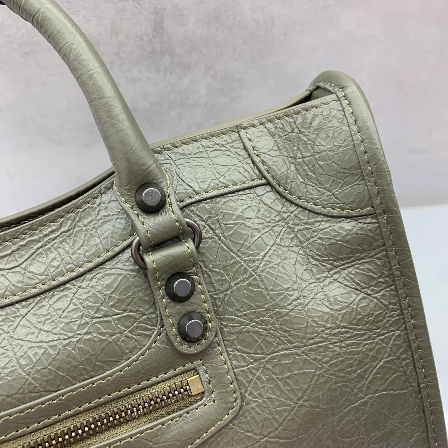 Классические Сумки Женские Balenciaga 13363955