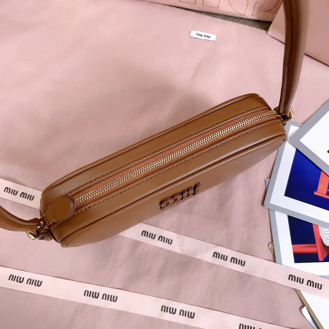 Классические Сумки Женские Miu Miu 11872260