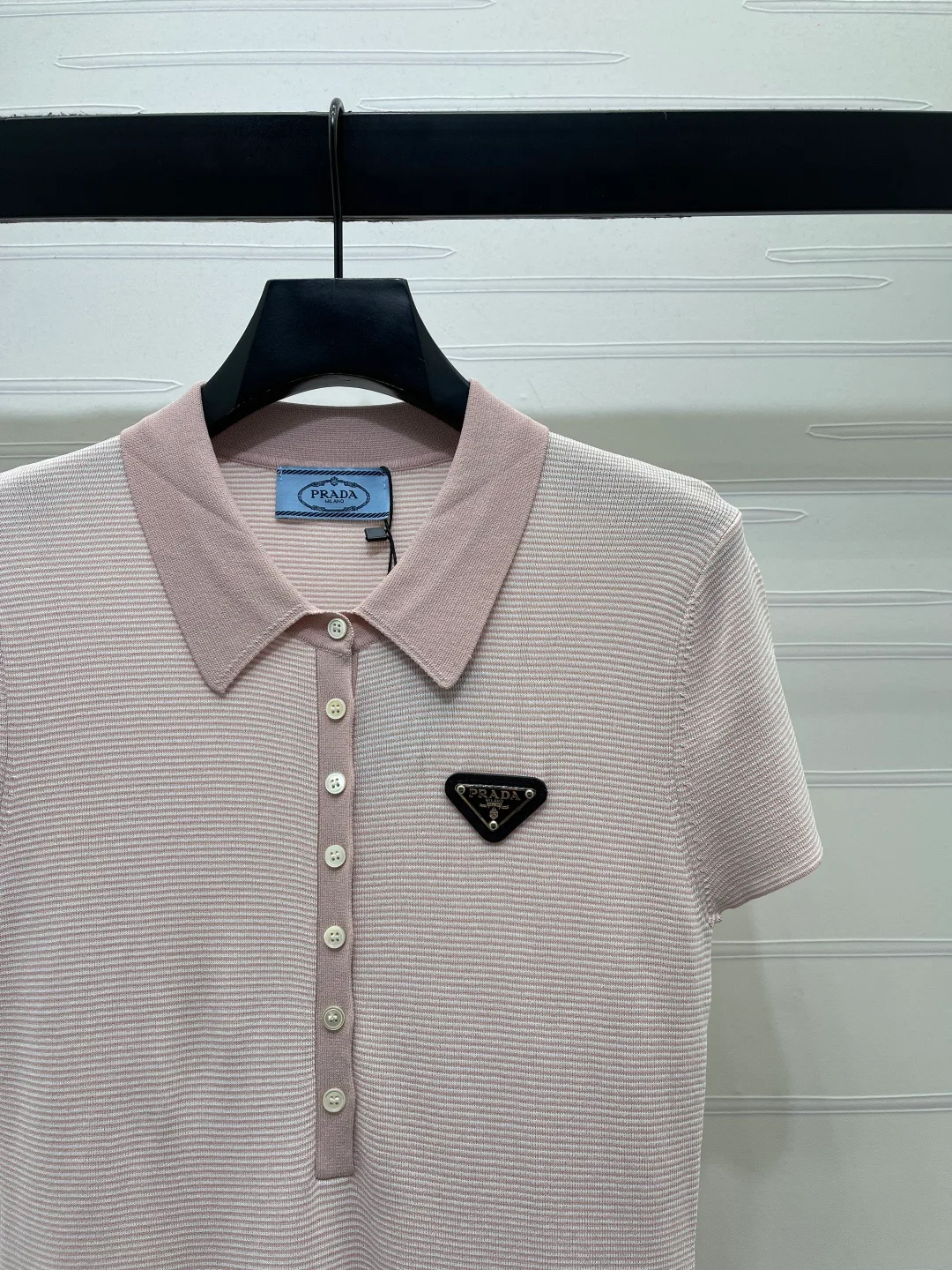 Футболки Женские Prada 11575924