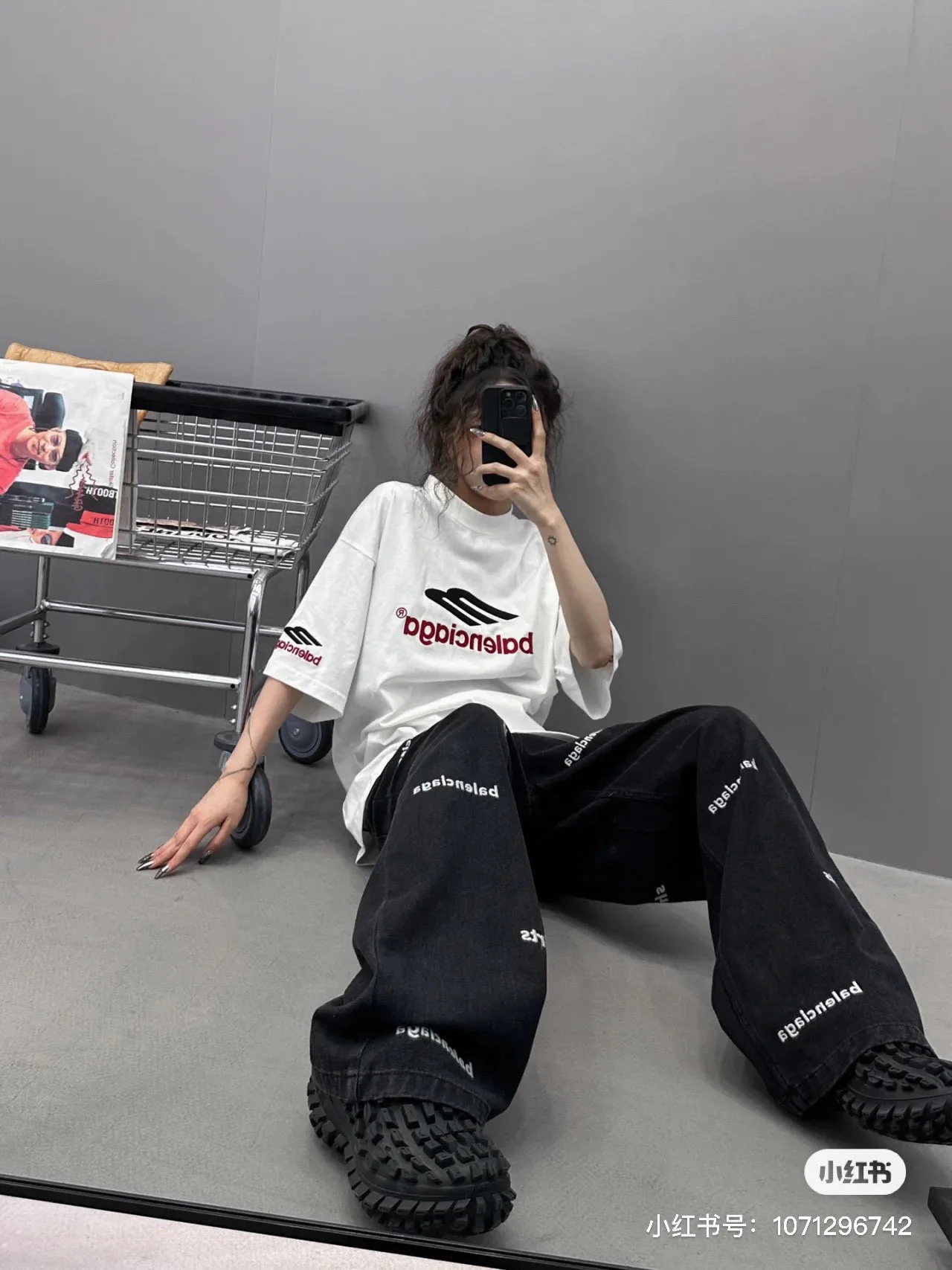 Футболки Женские Balenciaga 30067