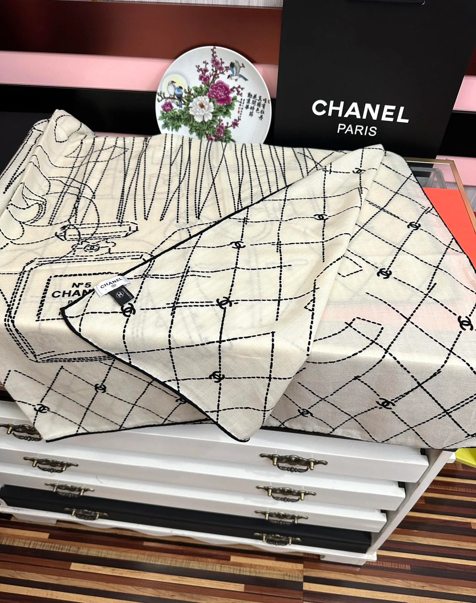 Платки Chanel 1603505