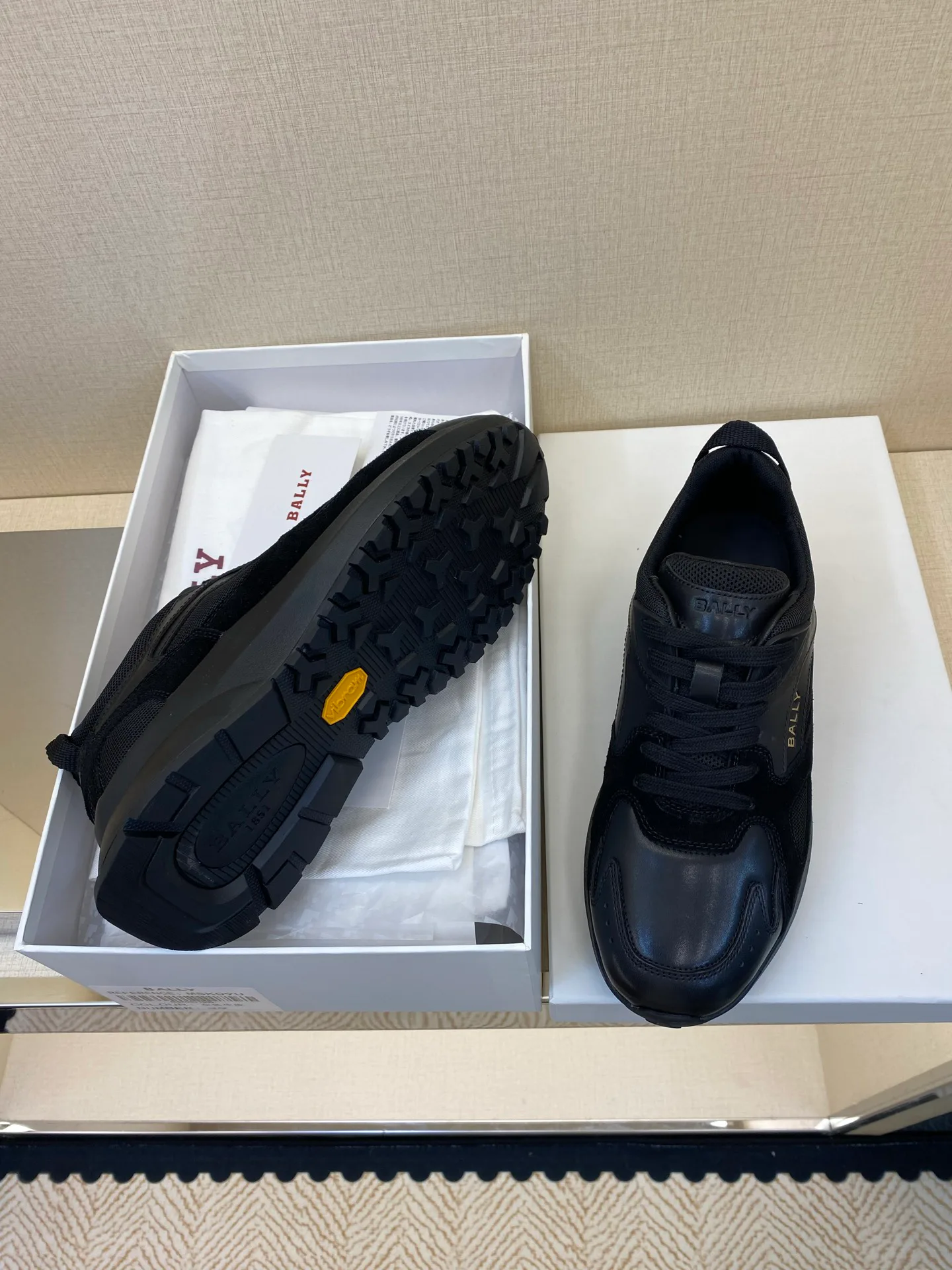 Кроссовки Мужские Bally 19710948