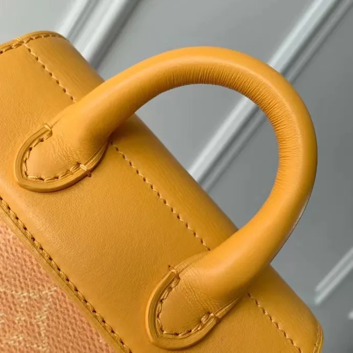 Сумки На Ремне Женские Louis Vuitton 1462