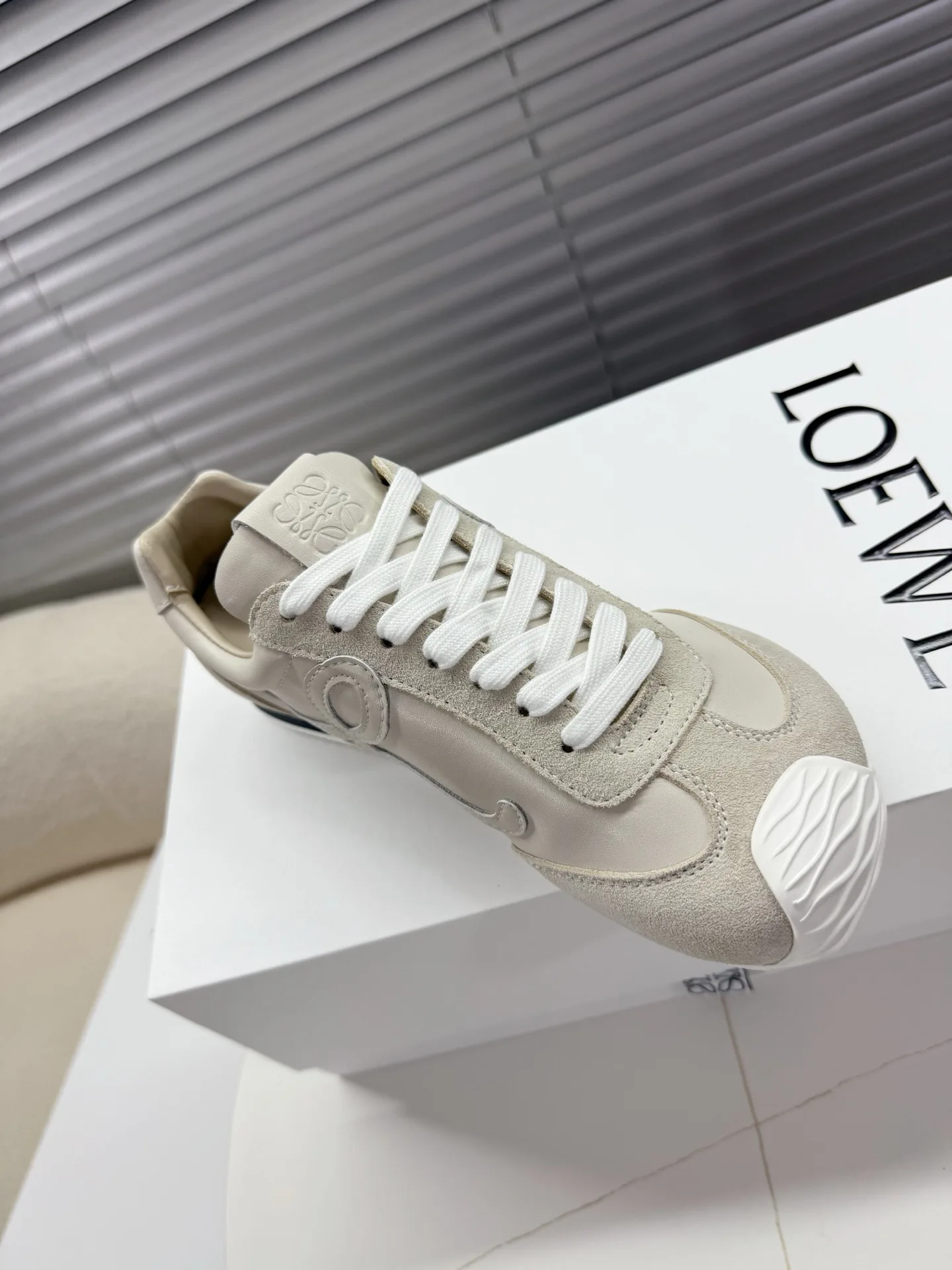 Кроссовки Женские Loewe 4019918