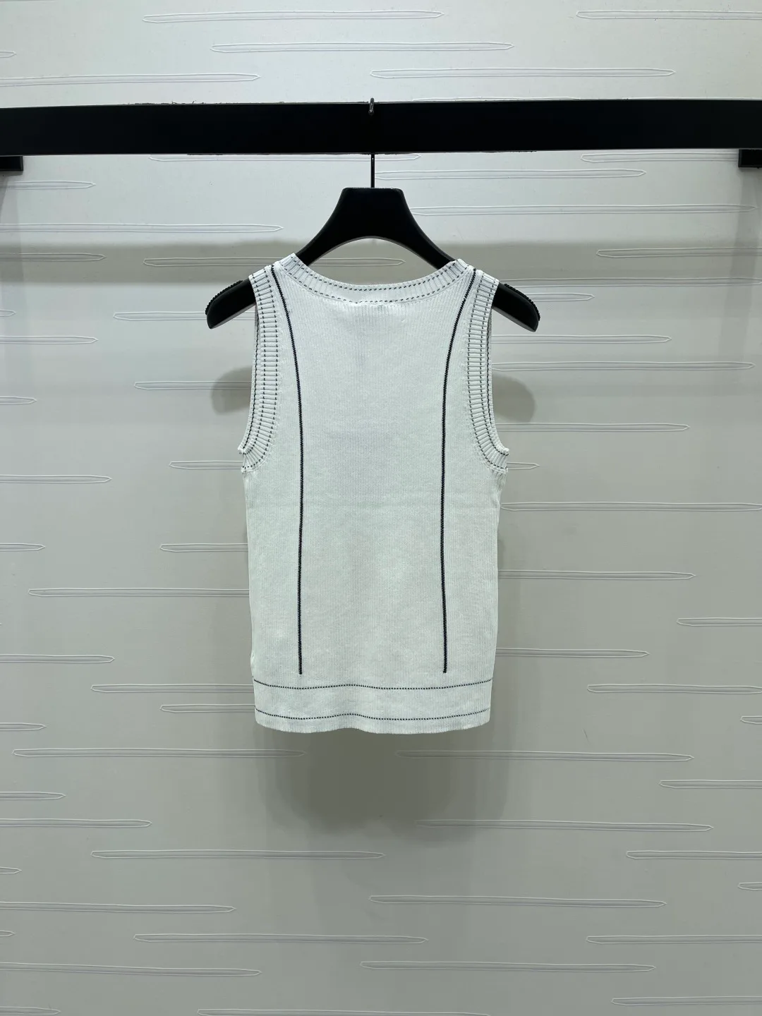 Жилеты Женские Chanel 12394008